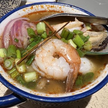 Khao Hom - Tom Yum* - Thai Near Me - Hayward, California