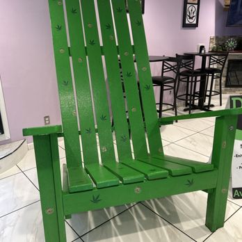 Good Vibes Cafe - The chair - Hot Dogs Near Me - Centralia, Illinois Good Vibes Cafe - The chair - Hot Dogs Near Me - Centralia, Illinois