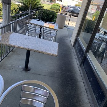 Emle's Restaurant - American Near Me - Northridge, California