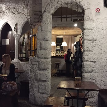 Sir Daniel Pub - Pubs Near Me - Rome, RM