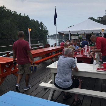 Chauncey Creek Lobster Pier - Picnic tables outside - Seafood Near Me - Kittery Point, Maine Chauncey Creek Lobster Pier - Picnic tables outside - Seafood Near Me - Kittery Point, Maine