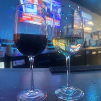 The First Amendment a Pizza Joint - red wine blend & chard - Pizza Near Me - Claremont, California