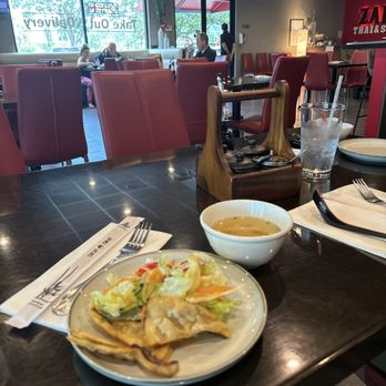 Zabb Thai & Sushi - Lunch specials can't be beat - Sushi Bars Near Me - Davie, Florida