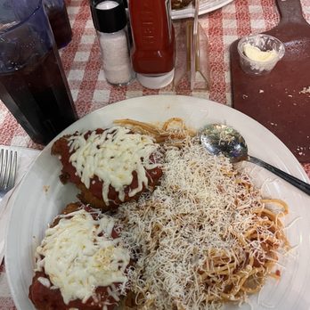 East Side Mario's - Guelph - Chicken parm and spaghetti - Italian Near Me - Guelph, Ontario East Side Mario's - Guelph - Chicken parm and spaghetti - Italian Near Me - Guelph, Ontario