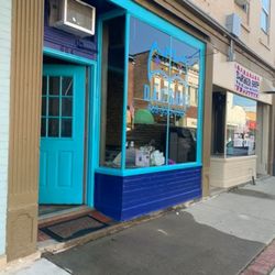 D A C Games - Front exterior