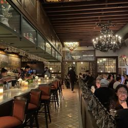 Bacari Culver City - Ambience