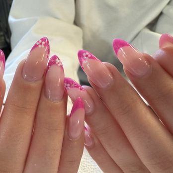 Finailly Salon - My daughter's nails that Teresa did today! - Nail Salons Near Me - Santa Clarita, California