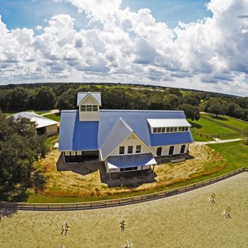 Quality Roofing - Beautiful Barn - Roofing Near Me - Tampa, Florida Quality Roofing - Beautiful Barn - Roofing Near Me - Tampa, Florida