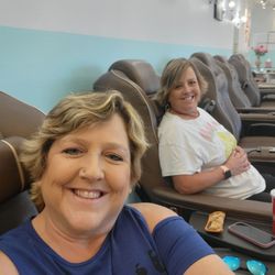 Hollywood Nail Salon