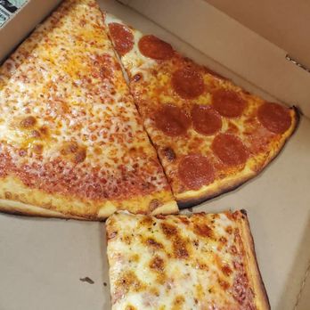 Fernanda's NY Pizza - Pepperoni Pizza,Cheese Pizza & Sicilian. - Pizza Near Me - Studio City, California Fernanda's NY Pizza - Pepperoni Pizza,Cheese Pizza & Sicilian. - Pizza Near Me - Studio City, California