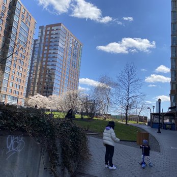 Blackwell Park - Parks Near Me - New York, New York Blackwell Park - Parks Near Me - New York, New York
