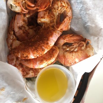 Commander's Shellfish Camp - Reds 1/2# yummy - Bars Near Me - St. Augustine, Florida