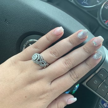 Hello Nails & Spa - Day Spas Near Me - Vacaville, California Hello Nails & Spa - Day Spas Near Me - Vacaville, California