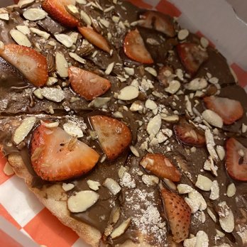 Fratelli's Pizza - Nutella Pizza - Pizza Near Me - Grand Rapids, Michigan Fratelli's Pizza - Nutella Pizza - Pizza Near Me - Grand Rapids, Michigan