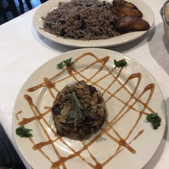 Malanga Cuban Cafe - La lechonsita con guava sauce con arroz congris y plátanos maduros fritos - Cuban Near Me - Pinecrest, Florida Malanga Cuban Cafe - La lechonsita con guava sauce con arroz congris y plátanos maduros fritos - Cuban Near Me - Pinecrest, Florida