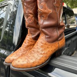 The Boot Shop - New condition