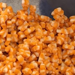 Henry's Candy - Orange Creamsicle Bears