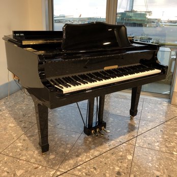 Heathrow Airport - Piano - Airports Near Me - Hounslow, XGL