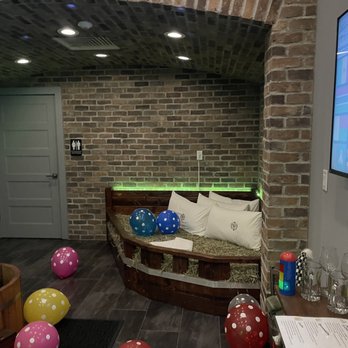 Beer Spa - Hay bed and private bathroom - Day Spas Near Me - Orlando, Florida Beer Spa - Hay bed and private bathroom - Day Spas Near Me - Orlando, Florida
