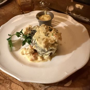 Bavette's - Filet Oscar - Steakhouses Near Me - Las Vegas, Nevada