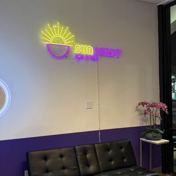 Sunberry Acai Bowls - Acai Bowls Near Me - Granada Hills, California