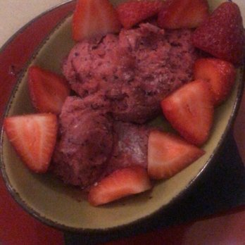Linn's Restaurant - Leo leo blackberry sorbet - American Near Me - Cambria, California Linn's Restaurant - Leo leo blackberry sorbet - American Near Me - Cambria, California