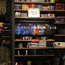 Zumiez