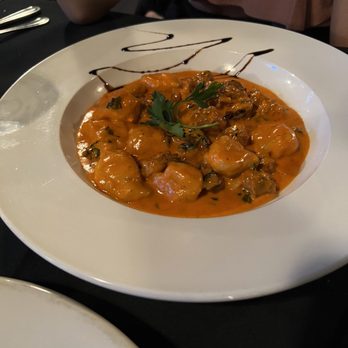 Sages Restaurant - Italian Near Me - Redmond, Washington