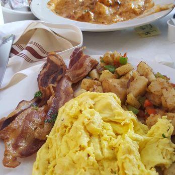 Hidden Manna Cafe - Bacon,eggs,roasted potatoes, bland. Coffee and sweet tea was good. - Breakfast & Brunch Near Me - Matteson, Illinois
