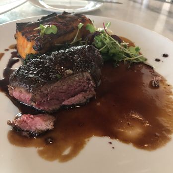 SeaGuini - Opal Sands Resort - Filet mignon perfect medium - New American Near Me - Clearwater, Florida SeaGuini - Opal Sands Resort - Filet mignon perfect medium - New American Near Me - Clearwater, Florida