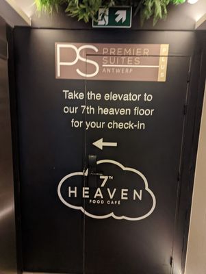 PREMIER SUITES Antwerp by null