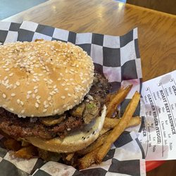 P.T.'s Grille - 8 oz burger with mushrooms and fries