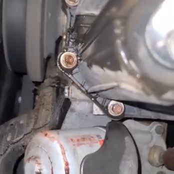 Auto Boutique Texas - Fluid leaking - Used Car Dealers Near Me - Alvin, Texas