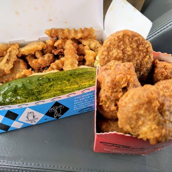 Superdawg Drive-In - Superdawg and Superveggie. I can feel my arteries clogging. - Hot Dogs Near Me - Wheeling, Illinois Superdawg Drive-In - Superdawg and Superveggie. I can feel my arteries clogging. - Hot Dogs Near Me - Wheeling, Illinois