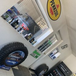 Minuteman Lube Center
