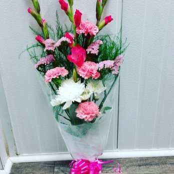 Flowers By CC - Sometimes simple goes a long way - Florists Near Me - Markham, Ontario