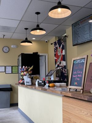 Banh Mi Land by null