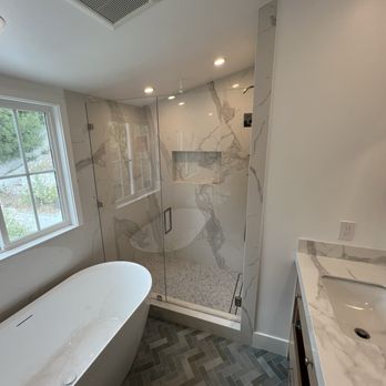 Larrys Glass and Mirror - Master Shower - Glass & Mirrors Near Me - Anaheim, California
