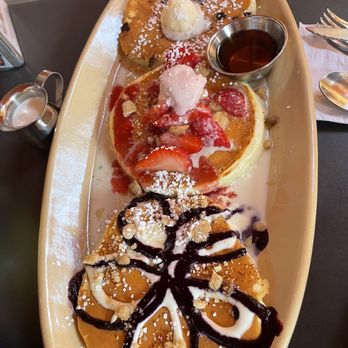 Snooze, an A.M. Eatery - Breakfast & Brunch Near Me - Tustin, California Snooze, an A.M. Eatery - Breakfast & Brunch Near Me - Tustin, California