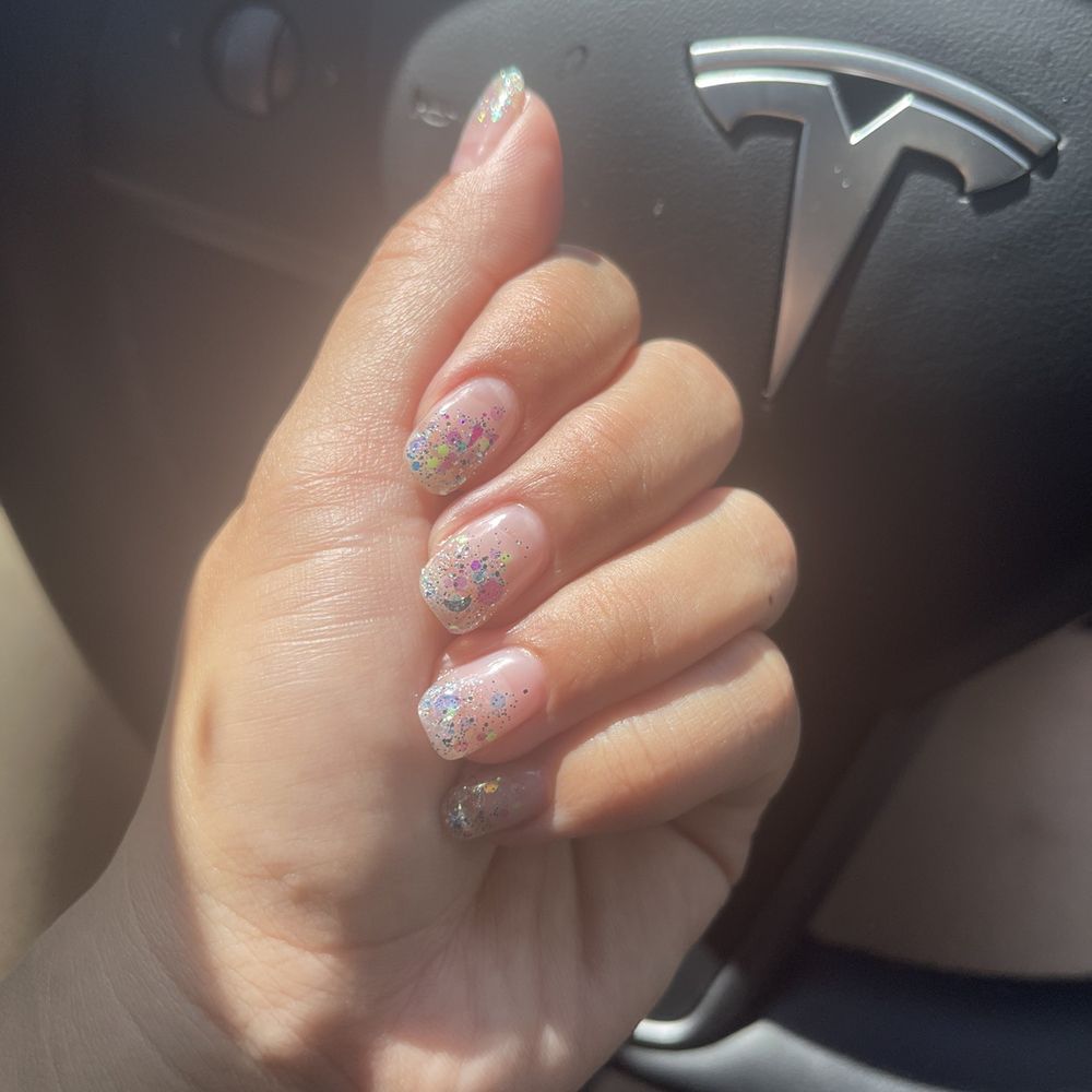 Glitter hard gel nails