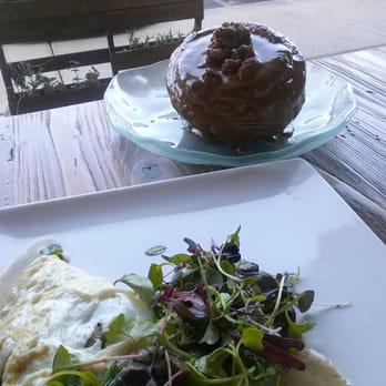 CRAFTkitchen - Veg Omlet & Pecan Sticky Bun. Yum! - New American Near Me - Henderson, Nevada