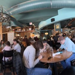 Jerry's - Inside dining room
