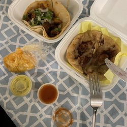 Tacos y Pupusas Los Ramos