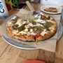 Van Go's Pizza