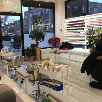 V Nail Studio - Nail Salons Near Me - Brooklyn, New York