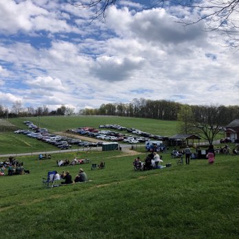Linganore Winecellars - A view of dog park, parking, food truck and bldgs. - Venues & Event Spaces Near Me - Mount Airy, Maryland