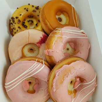 Third Culture Bakery - Berkeley - Guava, Mango passion fruit, strawberry, thai tea - Bakeries Near Me - Berkeley, California