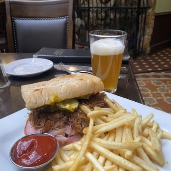 Baron's Restaurant - The Cuban sandwich with fries and a beer delicious - New American Near Me - Glenwood Springs, Colorado Baron's Restaurant - The Cuban sandwich with fries and a beer delicious - New American Near Me - Glenwood Springs, Colorado