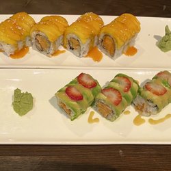 Gari - Chef special vegetarian roll ( Mango topped roll) & Celtic's roll. Both delicious!