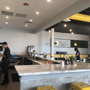 Toast - Bar area - American Near Me - Sugar Land, Texas Toast - Bar area - American Near Me - Sugar Land, Texas